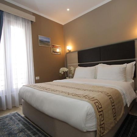 Capital Tirana Hotel Bruci Eksteriør bilde