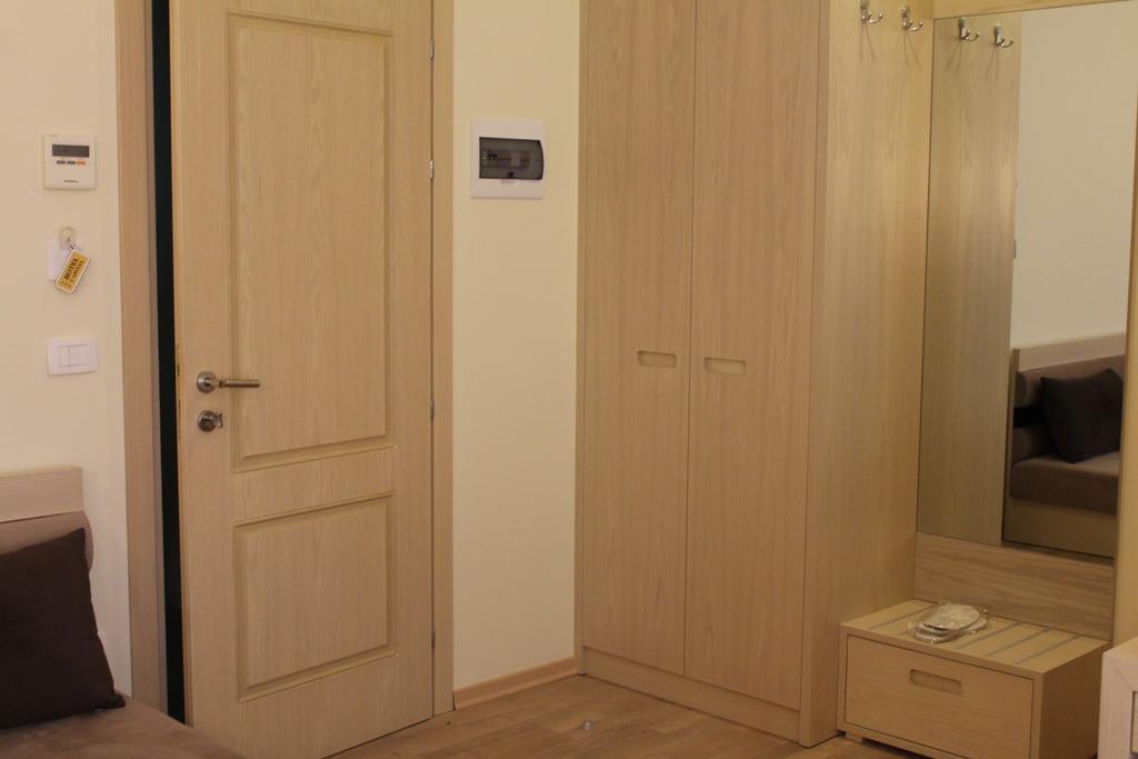Capital Tirana Hotel Bruci Eksteriør bilde