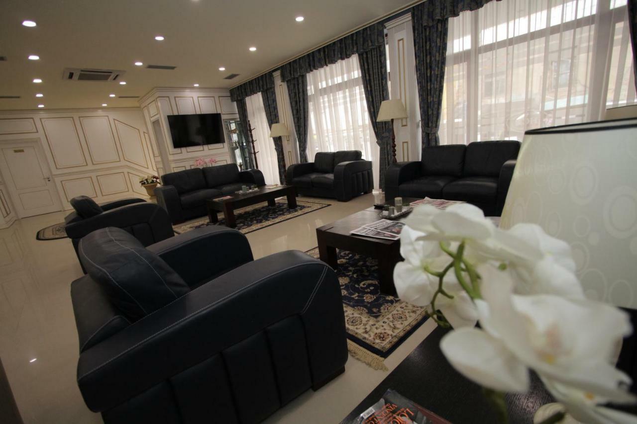 Capital Tirana Hotel Bruci Eksteriør bilde
